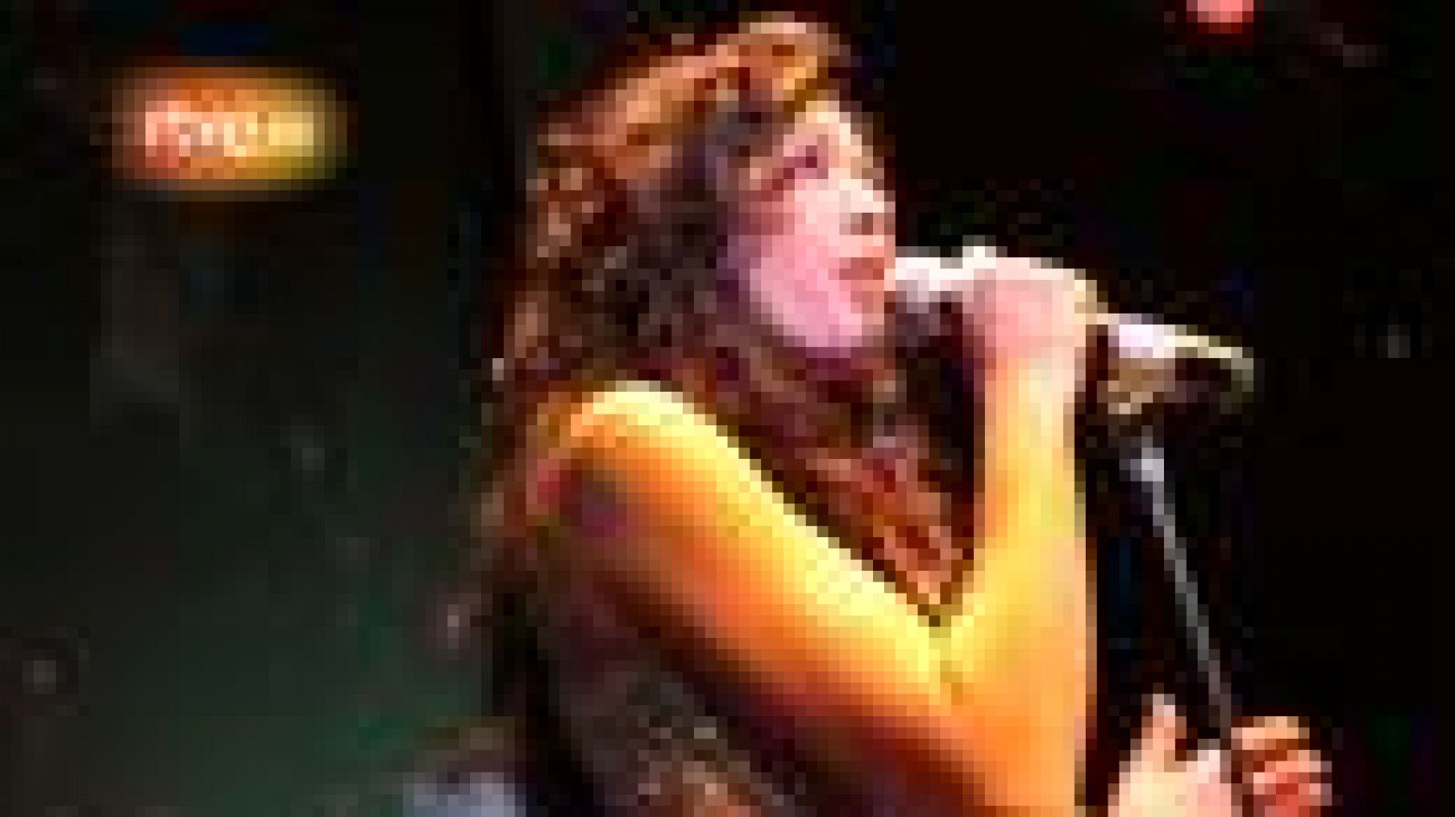 Eurovision 2011 - Lucía Pérez canta "Vuelve conmigo"