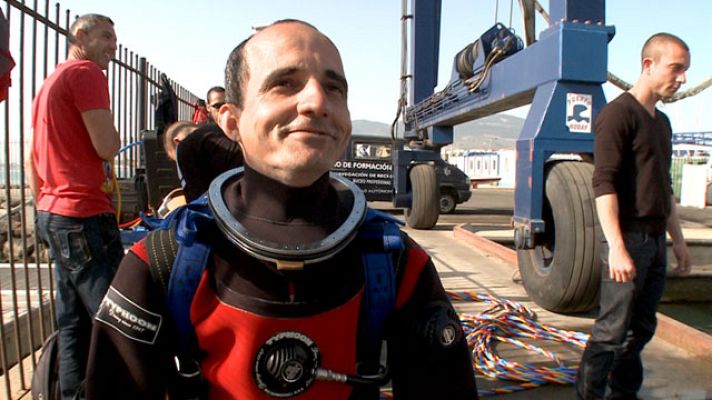 Destino: España - Melilla I - James