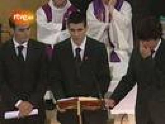  - Homenaje a Seve de su hijo y su sobrino