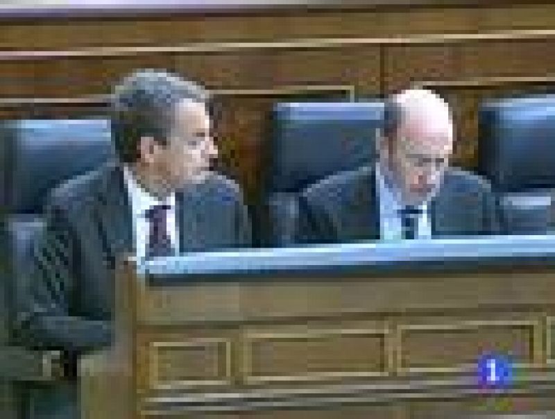 Zapatero afirma que "con Bildu o sin Bildu" el Gobierno seguirá su tarea de "acorralar a ETA"