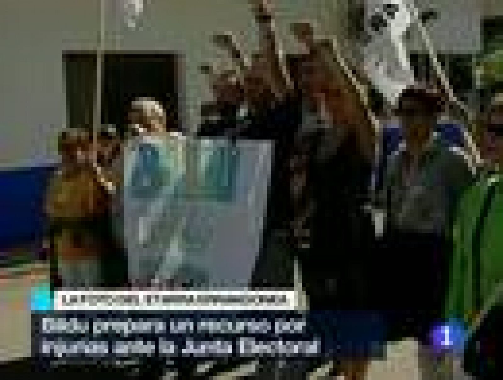 Bildu prepara un recurso ante la Junta Electoral por injurias tras el cartel exhibido por un etarra