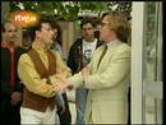 Humor en el Archivo de RTVE - Cruz y Raya - cabina telefónica