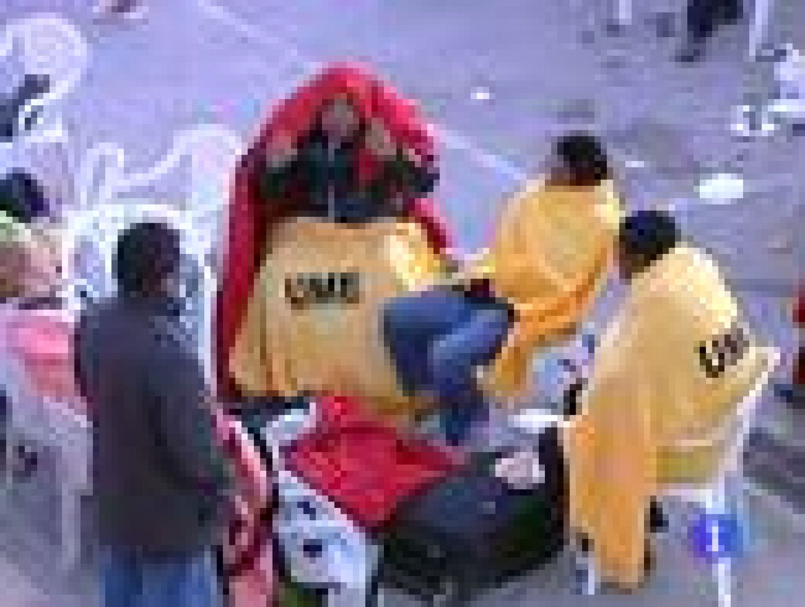 Campamentos de la UME dan cobijo a los desalojados en Lorca