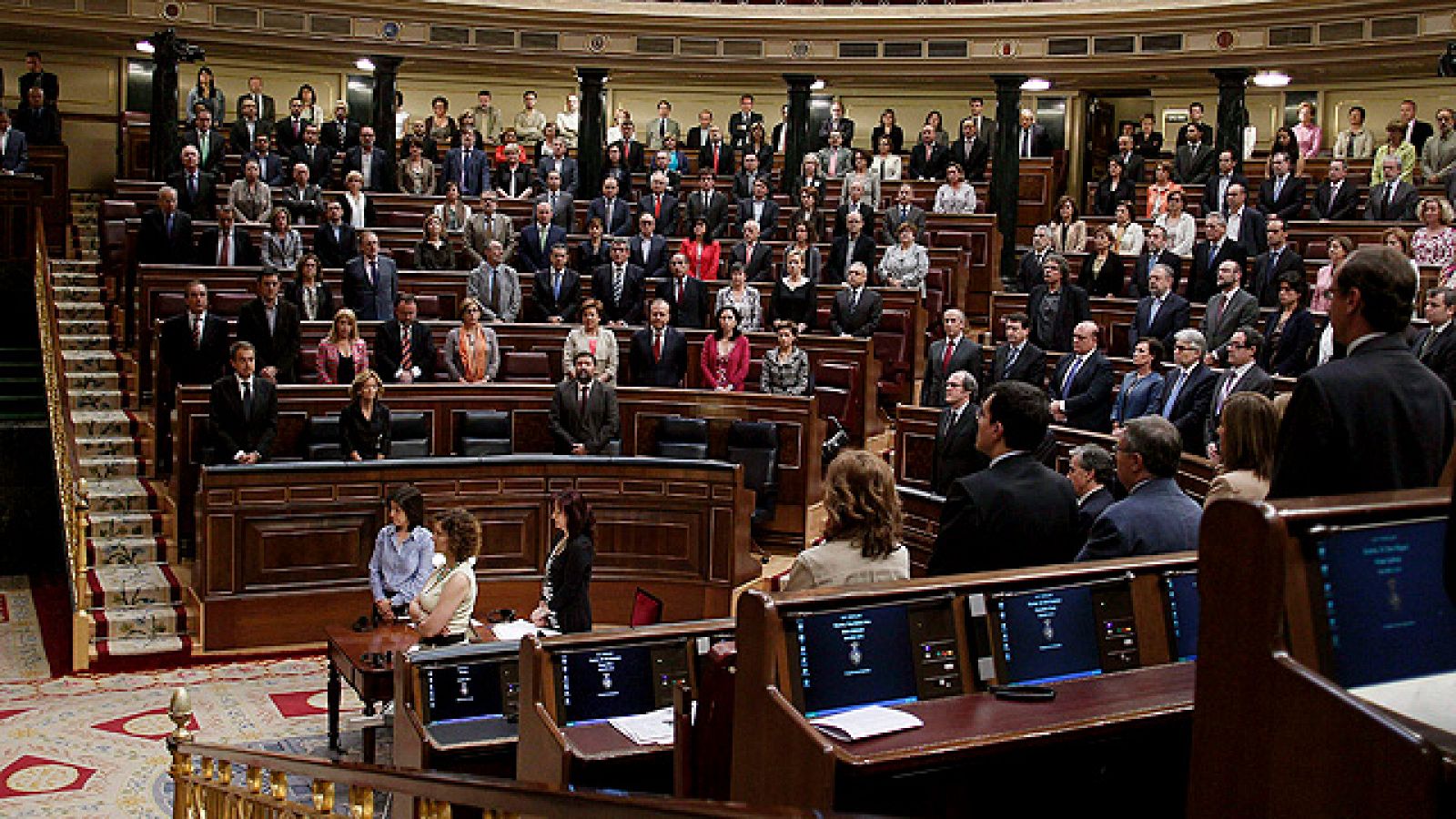 Los partidos suspenden la campaña para visitar Lorca