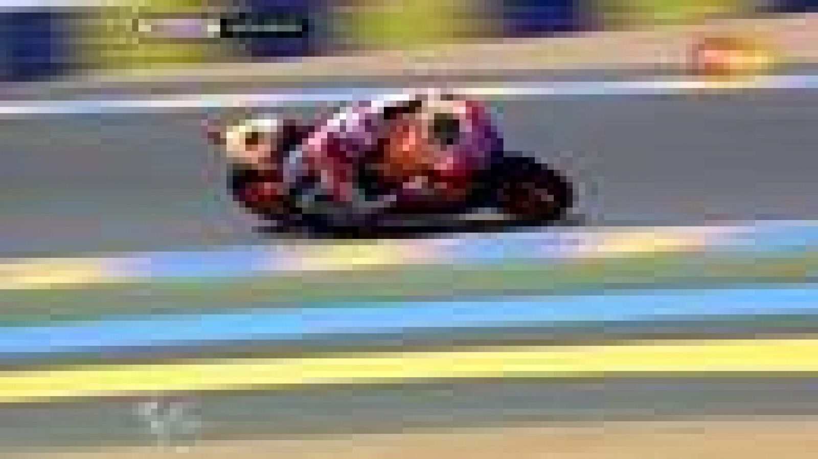 Casey Stoner se ha impuesto en los libres 1 y 2 por delante de Simoncelli y Pedrosa. Lorenzo ha sido quinto y Rossi noveno.