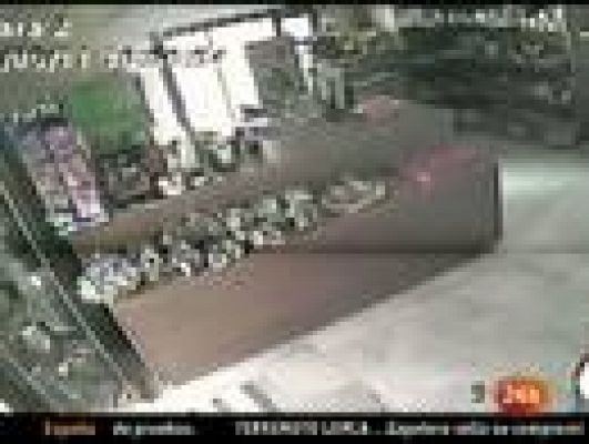 Telediario 1 - Nuevas imágenes del terremoto