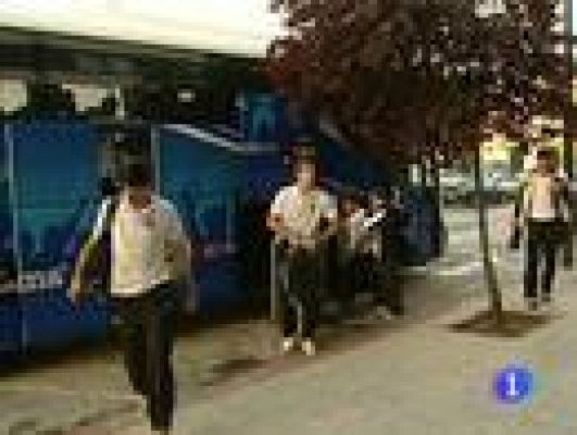 Telediario 1 - Al fútbol, con calculadora