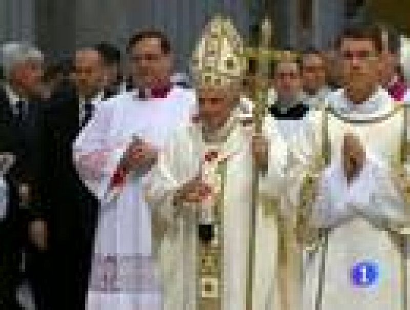 El Vaticano pide a los obispos que colaboren y envíen a la justicia civil los casos de abusos sexuales a menores