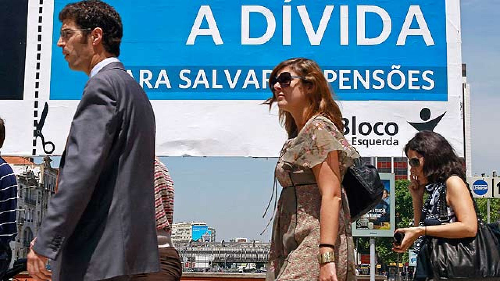 El rescate obligará a Portugal a drásticos recortes para reducir el déficit público