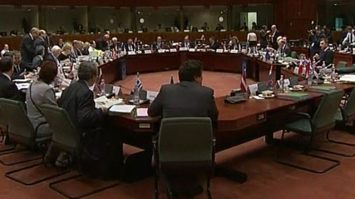 Telediario 1 - Ecofin aprueba el rescate a Lisboa