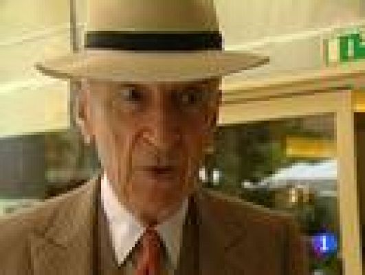 Telediario 1 - "Honrarás a tu padre", de Gay Tales