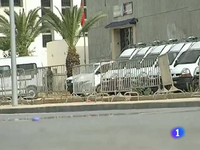 La calma regresa a la prisión de Salé, en Marruecos, después de que este lunes se produjera la revuelta de decenas de presos salafistas, contra la decisión de ser dispersados por otras cárceles del país. 