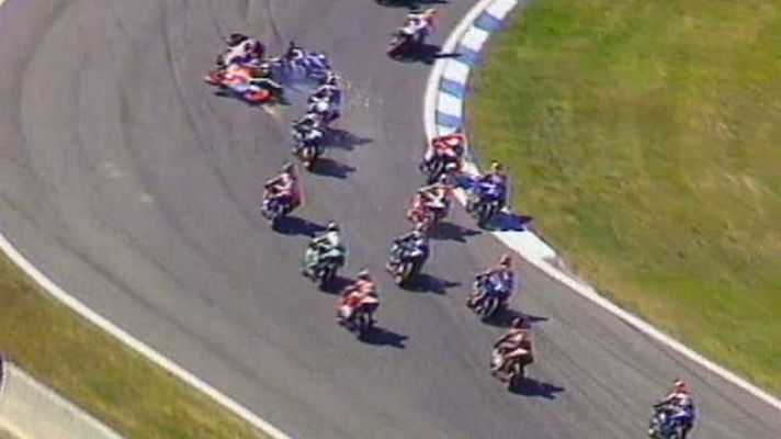  - Criville se cae nada más comenzar (1998)