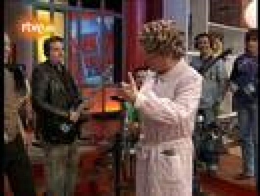 Humor en el Archivo de RTVE - Maruja y los músicos del programa