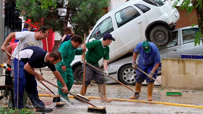 Telediario 1 - Inundaciones en Córdoba