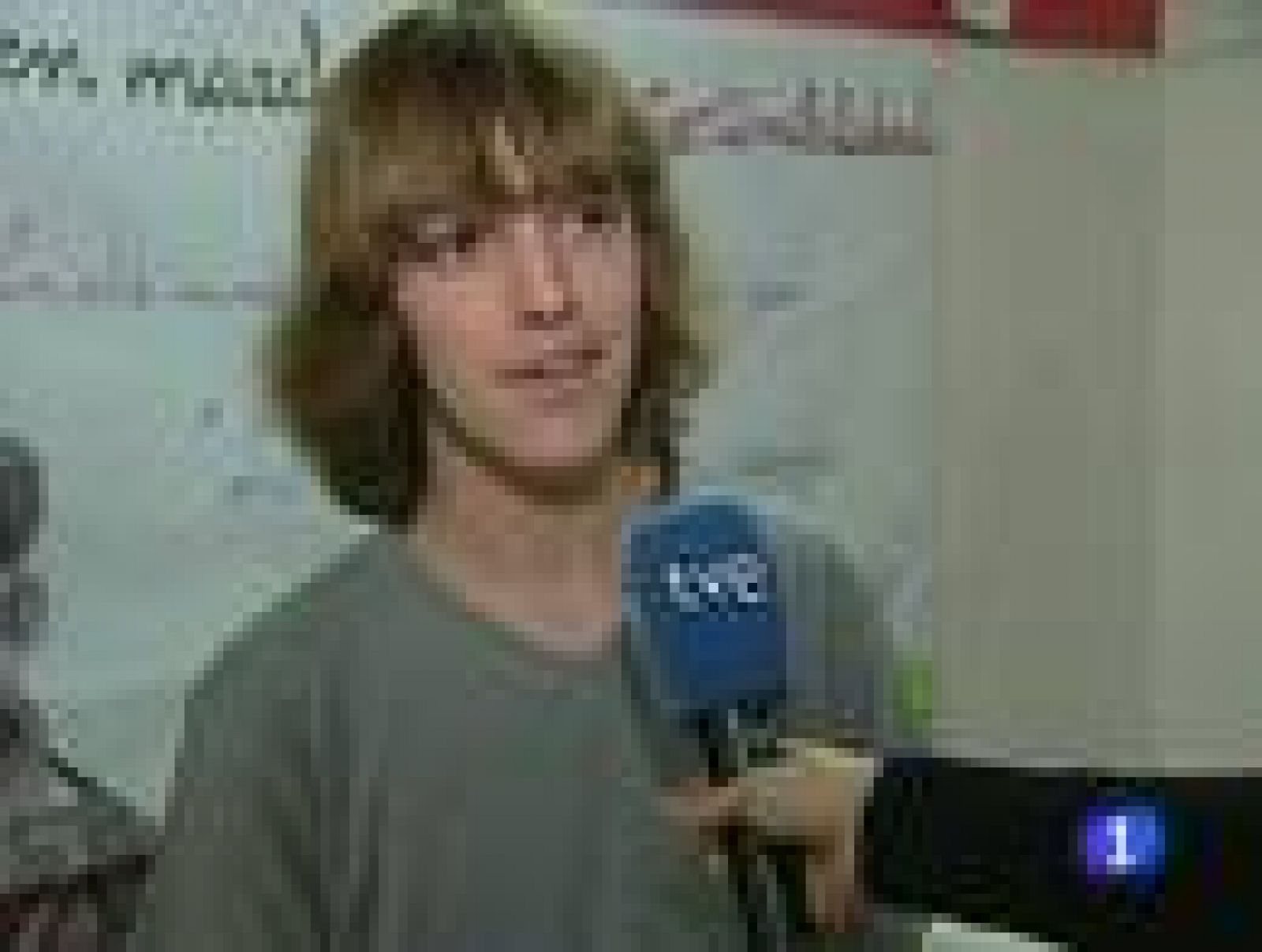 800.000 jóvenes votan por primera vez | Ver