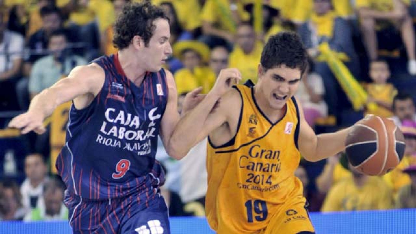El Caja Laboral se clasifica para semifinales al ganar por 76-93 al Gran Canaria 2014 y sellar así la serie por 2-0. Brad Oleson, vital con 21 puntos y una gran defensa.