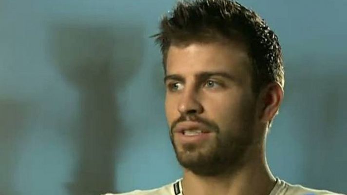 Telediario 1 - Piqué, ganador con culés y diablos