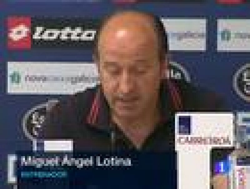 Miguel Ángel Lotina se ha despedido de la afición del Deportivo en una rueda de prensa en la que ha criticado los arbitrajes recibidos durante la temporada.