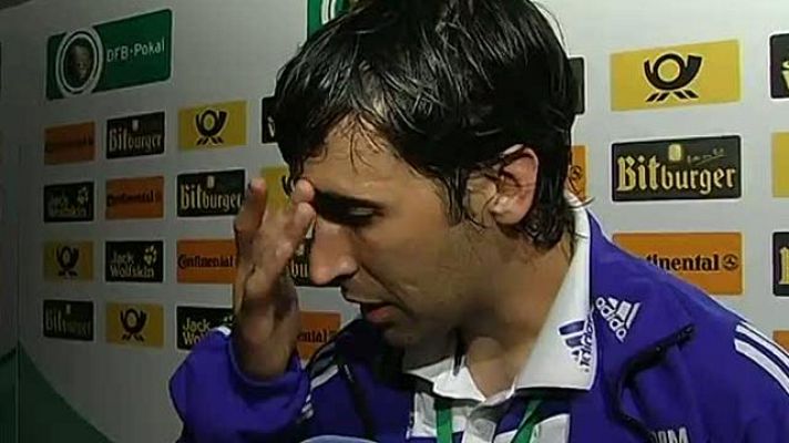 Telediario 1 - Raúl se quedará otro año en Alemania