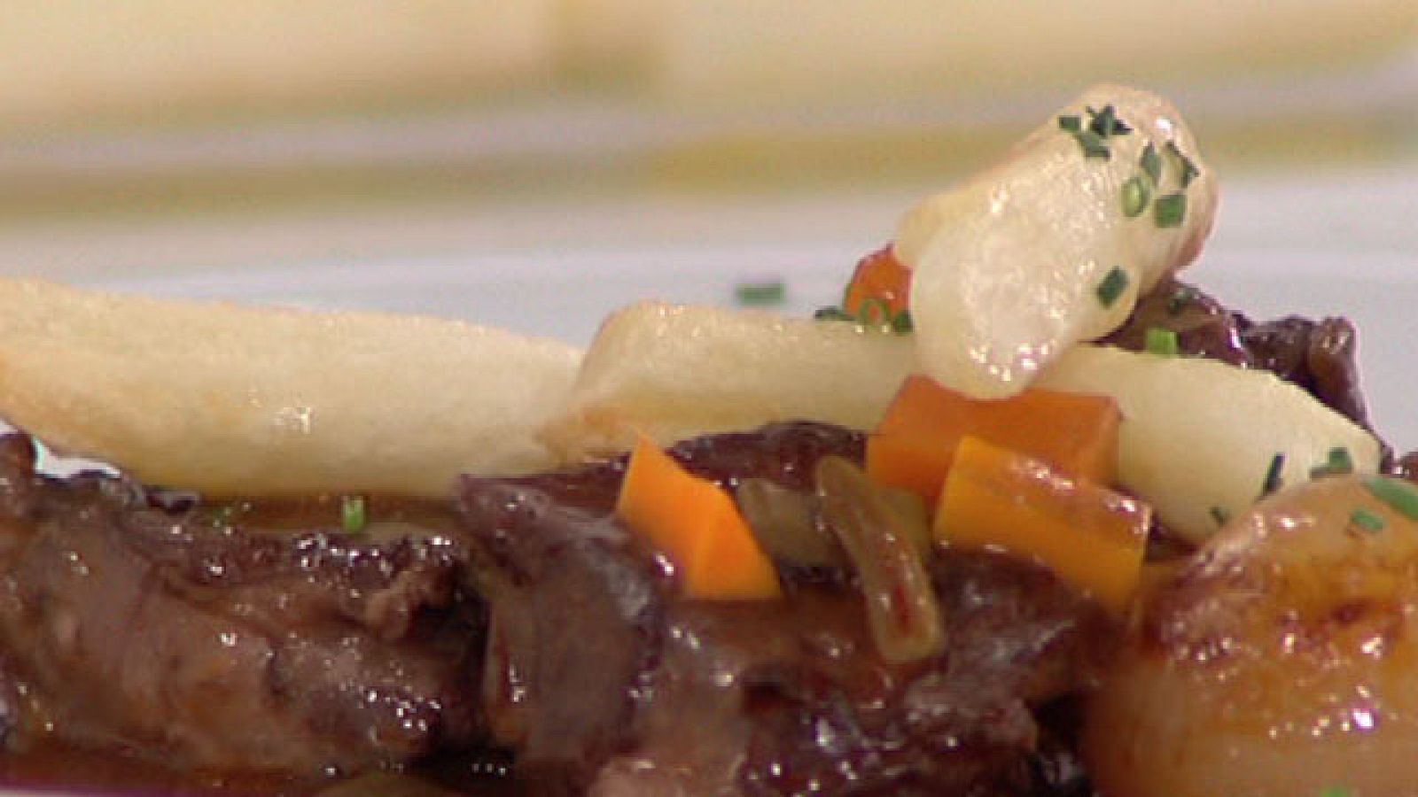 Cordero estofado con patatas