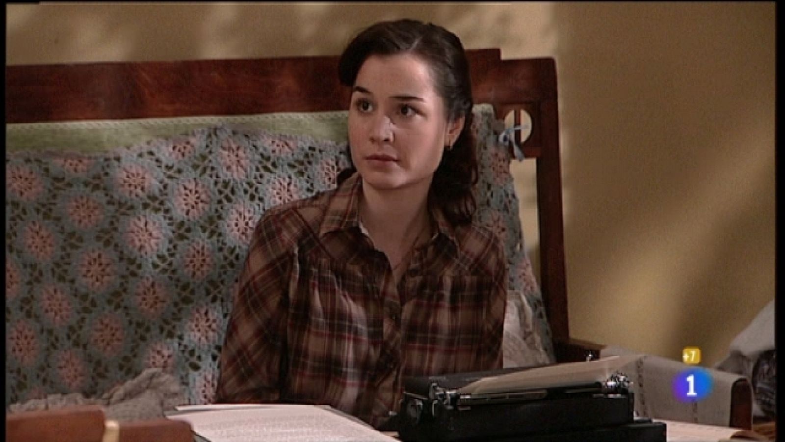 Amar en tiempos revueltos - T6 - Capítulo 185 - La llegada de Anita y Jorge ha afectado mucho a Ubaldo - Ver ahora