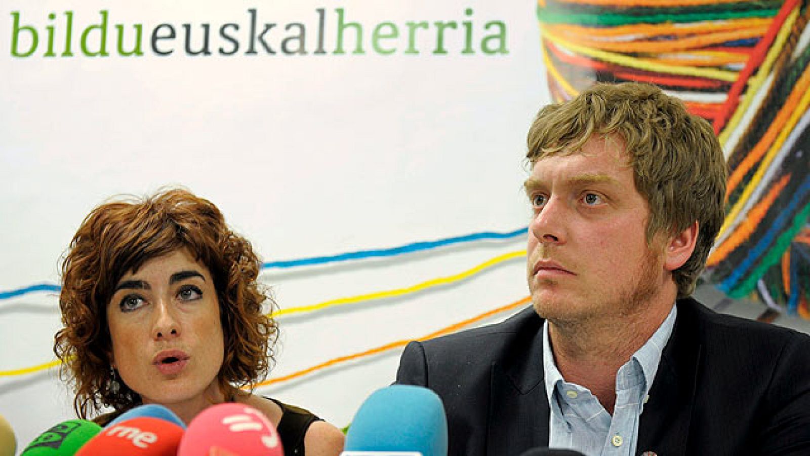 Rubalcaba pide a Bildu que demuestre su desvinculación con ETA y la formación negocia ya para gobernar