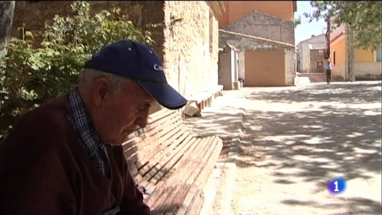 Repor - Pueblo vacío busca - Ver ahora