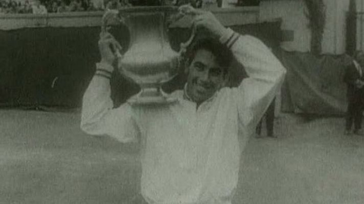 Deportes en el Archivo de RTVE - Santana gana en Wimbledon (1966)
