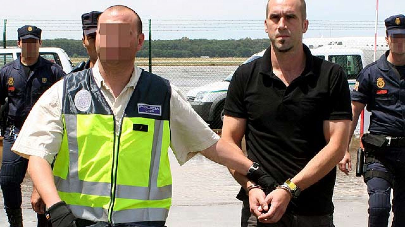 Francia entrega temporalmente a 'Txeroki' | Ver