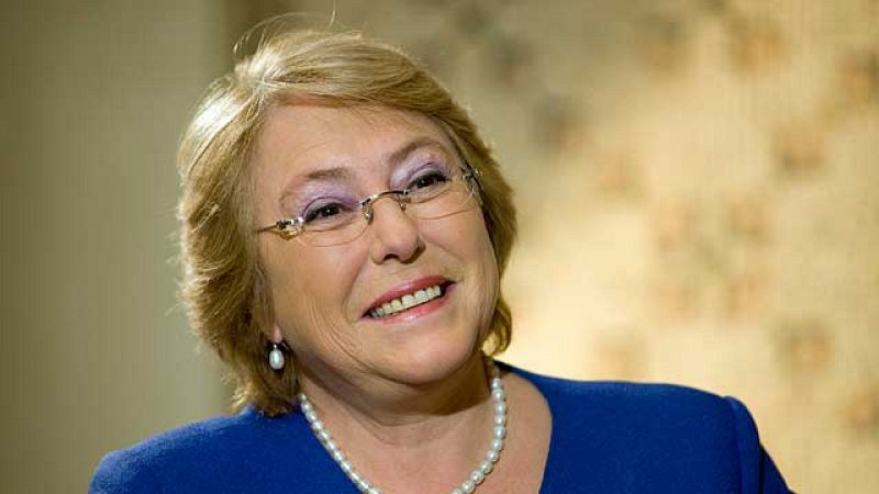 En Los Desayunos de TVE, Michelle Bachelet, directora ejecutiva de ONU-Mujeres, ha reflexionado sobre igualdad y desarrollo, con referencias a la situación en los países árabes que están viviendo una transición democrática. La expresidenta chilena ha