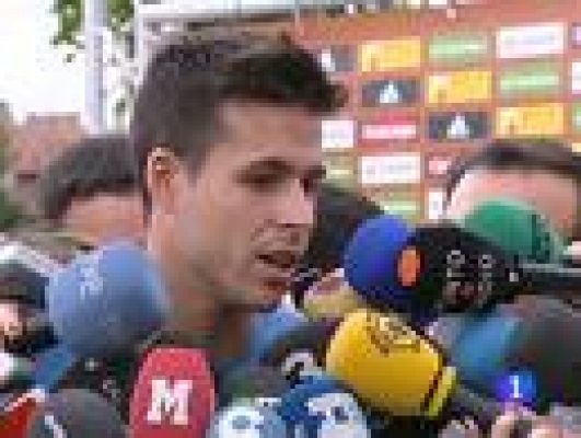 Telediario 1 - Los debutantes de La Roja