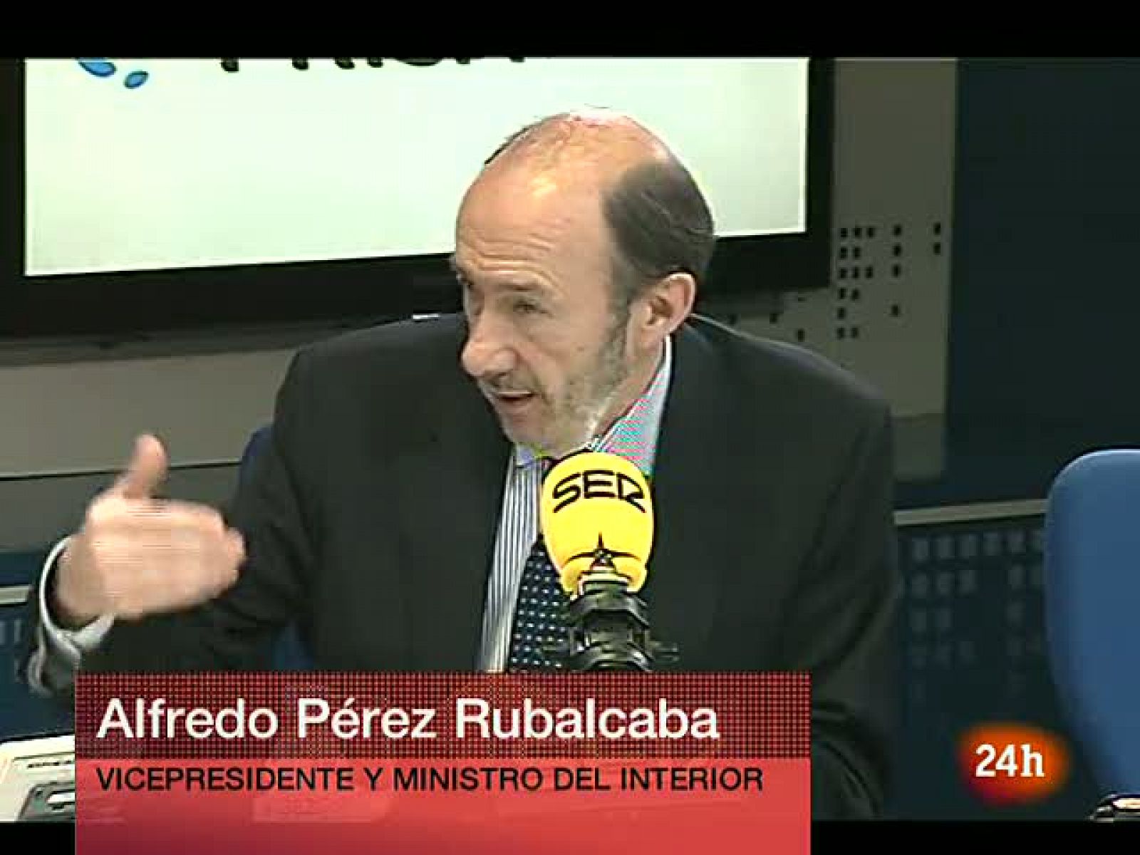 Sin programa: Rubalcaba no descarta acciones contra las autoridades de Hamburgo | RTVE Play