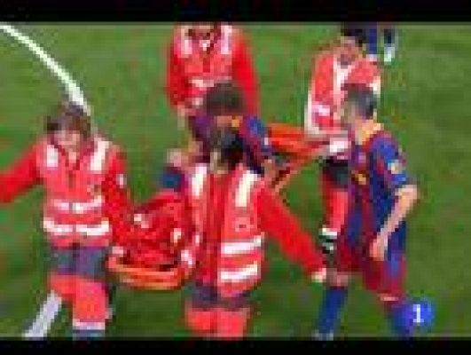 Telediario 1 - Puyol pasa por el quirófano