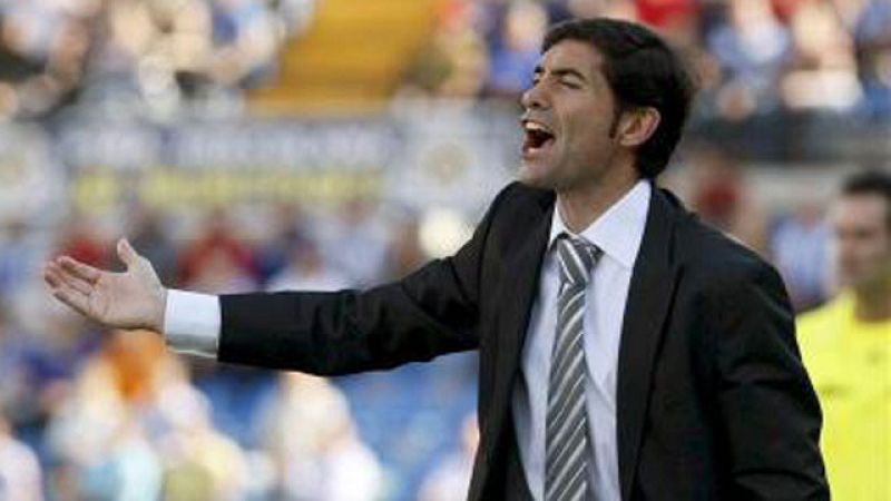 Los banquillos de primera se mueven