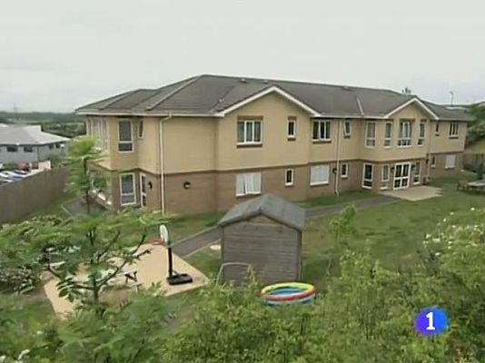 Telediario 1 - La BBC destapa un asunto de tortura a enfermos mentales