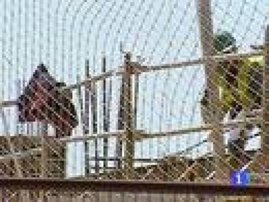 Telediario 1 - Sindicatos y patronal