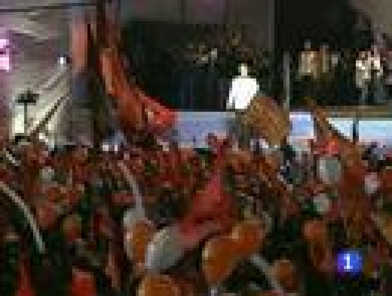 Avalancha de promesas en el cierre de la campaña en Perú