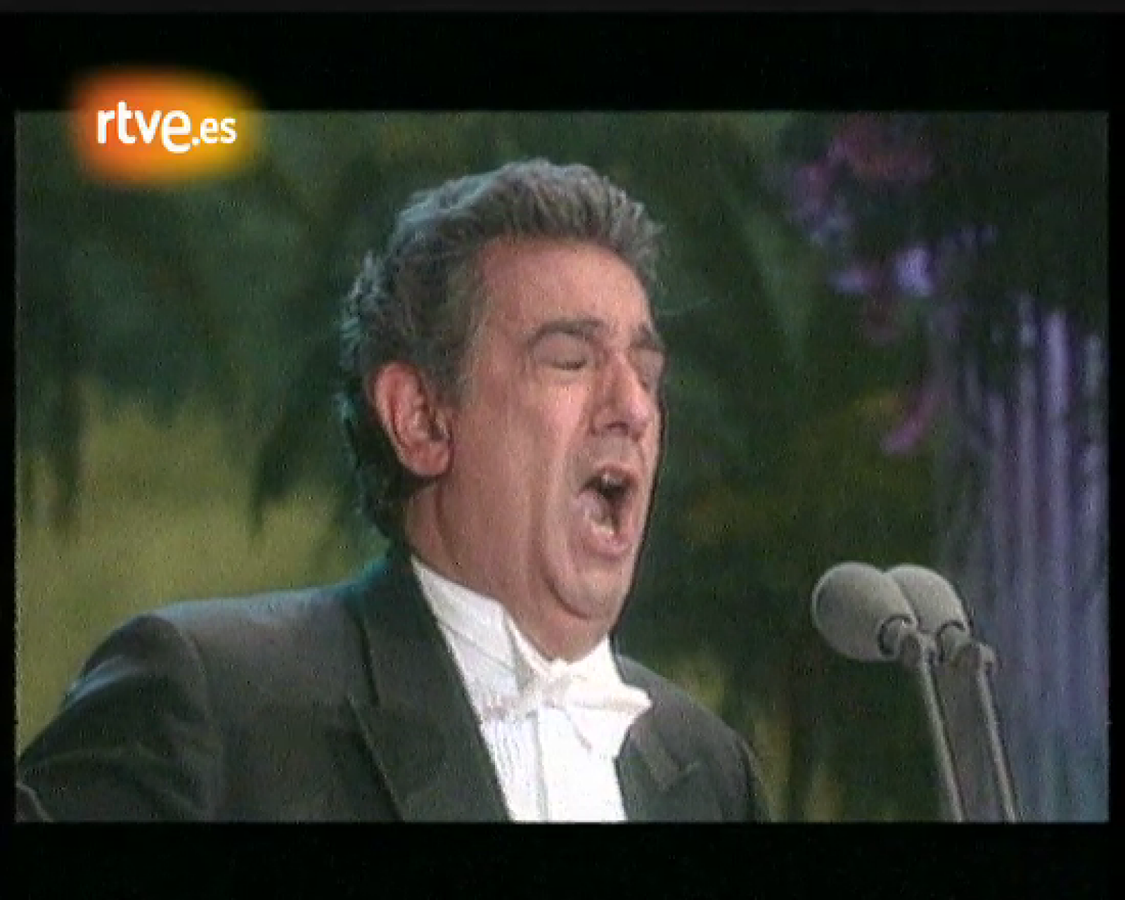 Informe semanal - Plácido Domingo, un profeta en su tierra