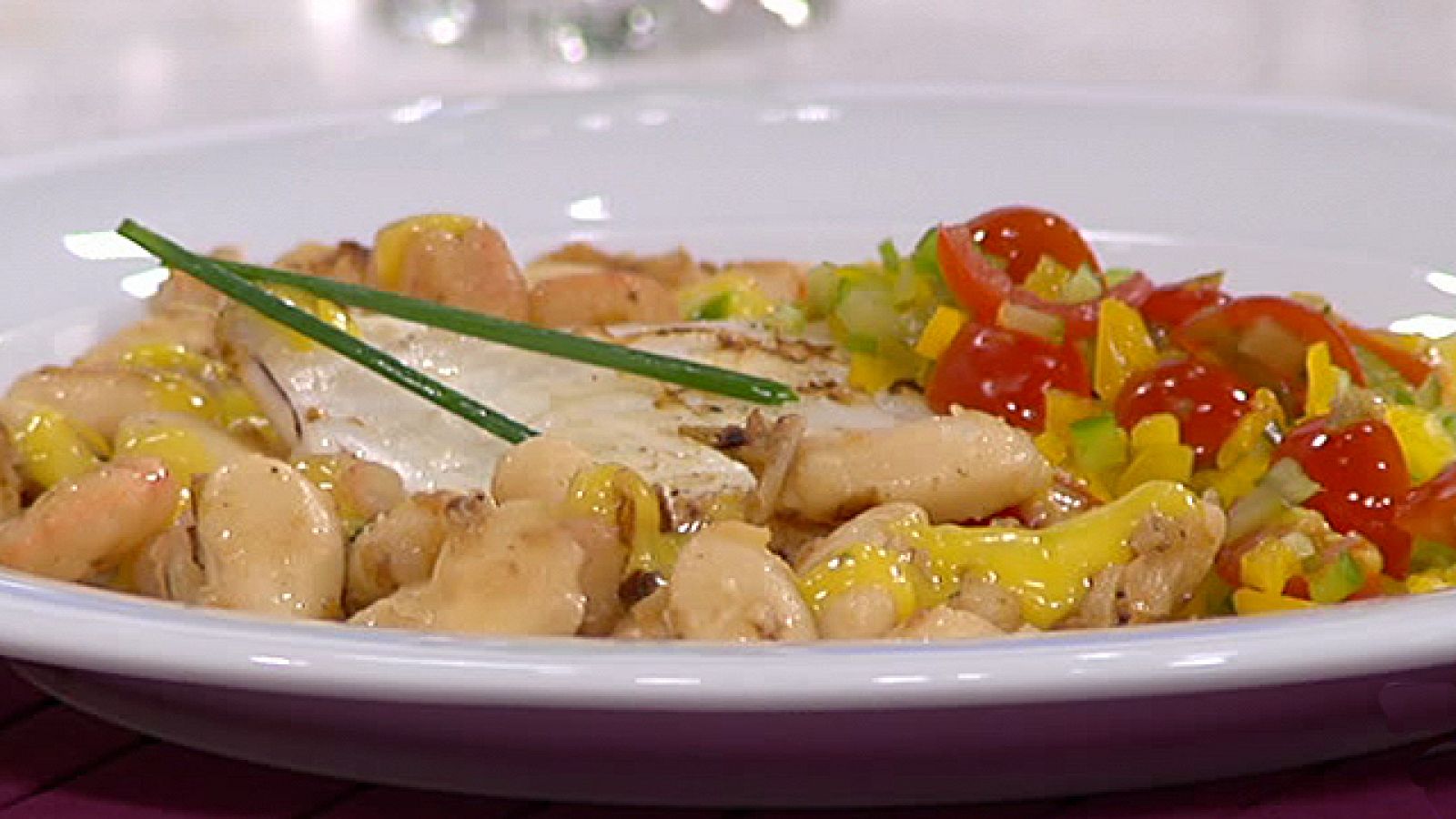 RTVE Cocina: Judiones templados con sepia | RTVE Play