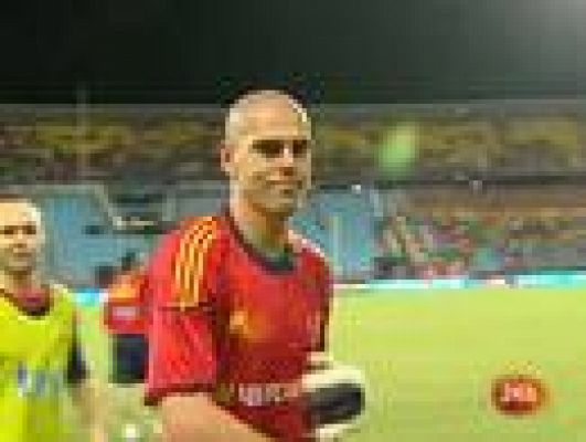 Telediario 1 - La 'Roja' pone a todos a jugar