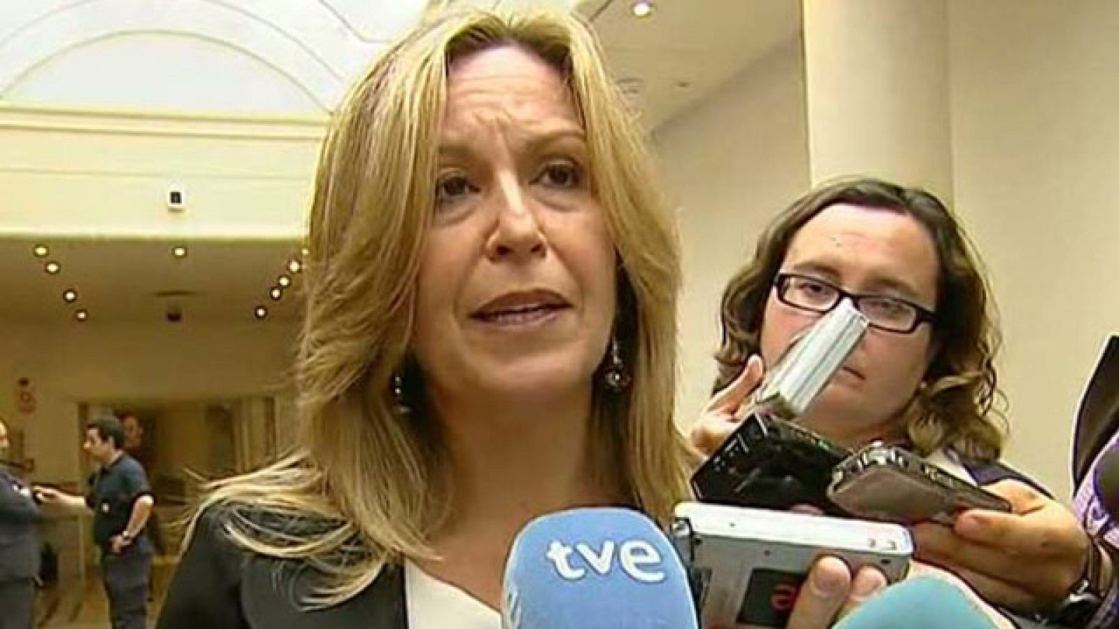 Trinidad Jiménez viaja a Bengasi