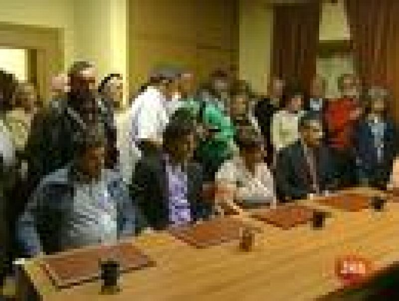 El Ayuntamiento de Sober, en la provincia de Lugo, ha celebrado la sesión constitutiva de la nueva corporación municipal a las 00:01 horas.  