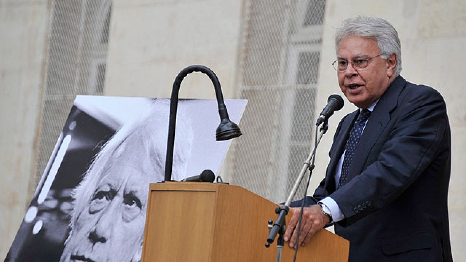 Informe Semanal: Testimonio del preso 44904, Jorge Semprún