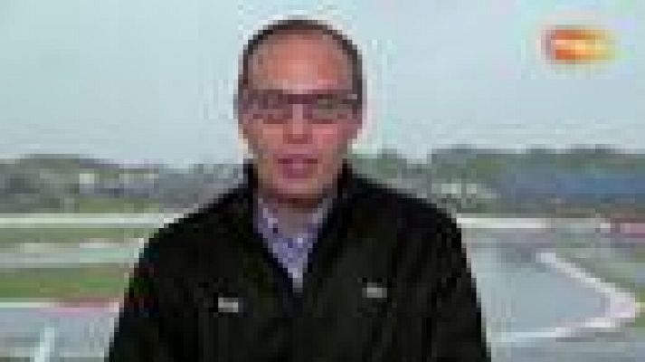  - Stoner vence bajo la lluvia inglesa