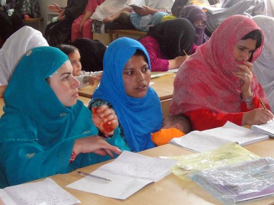 En portada - Afganistán, más allá del Burka