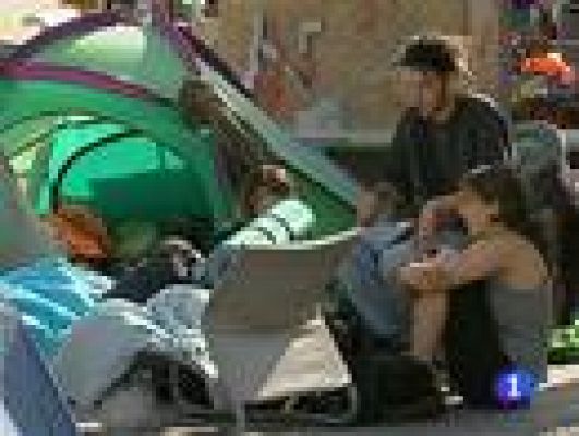 Telediario 1 - El campamento Sol se expande