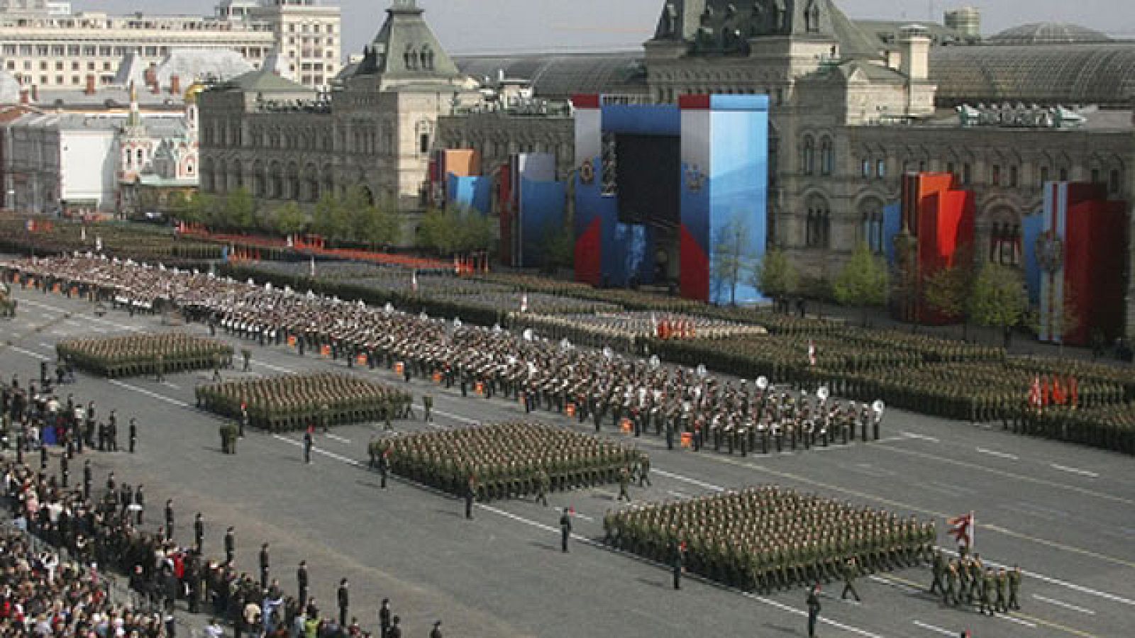 On Off: Día de la Victoria en Moscú - On Off | Ver