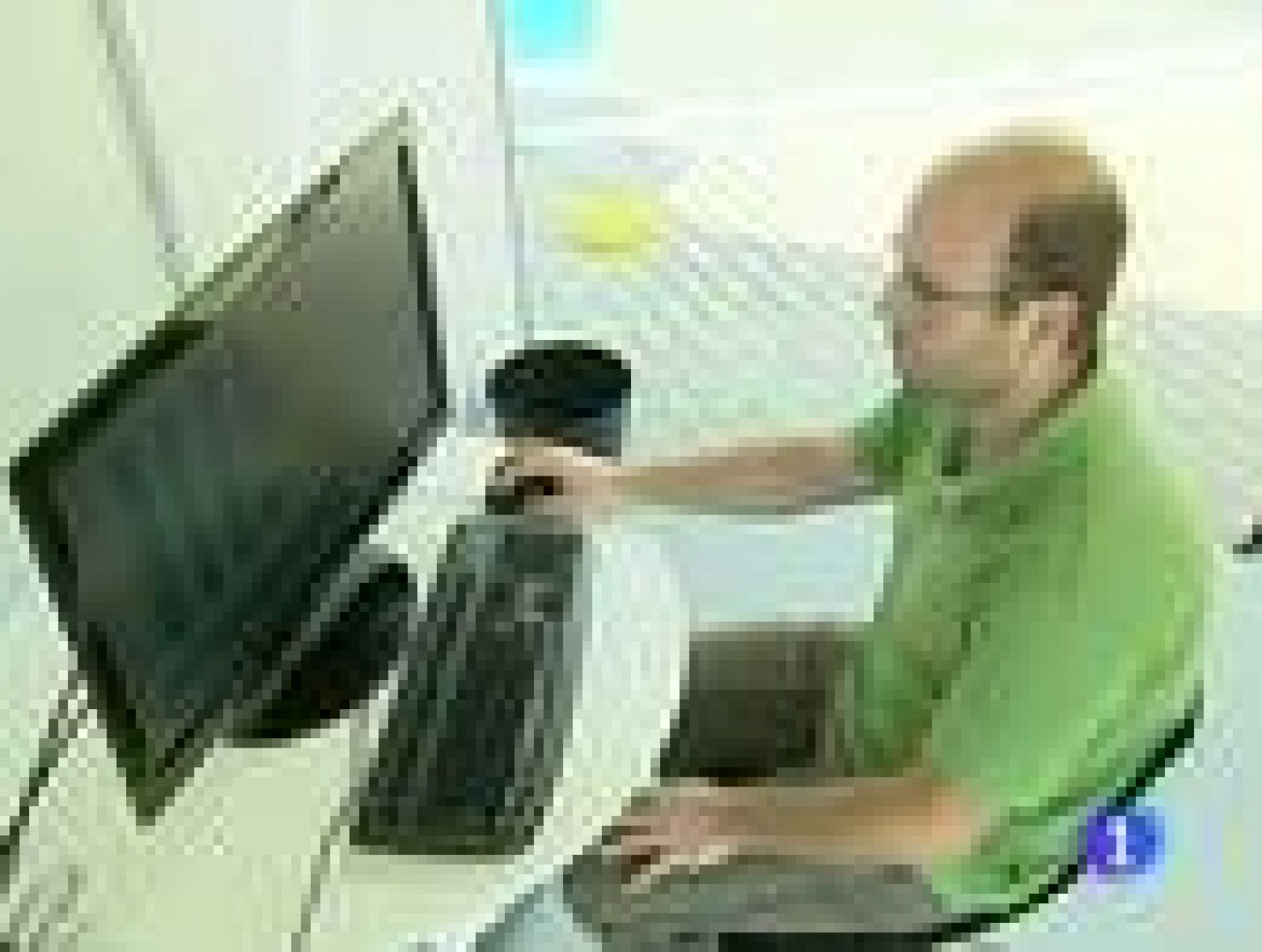 400 ingenieros se reúnen en Valencia para fabricar coches más eficientes y seguros | Ver