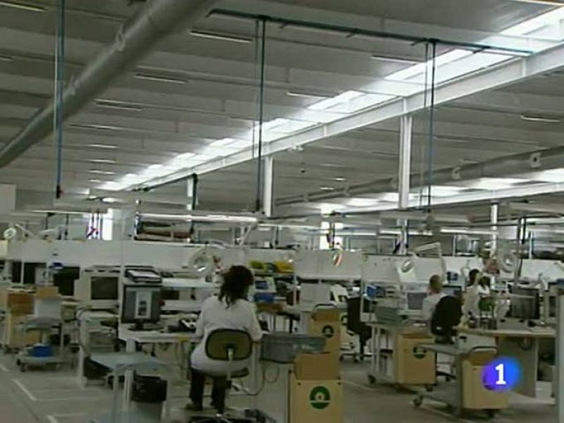 Valeriano Gómez anuncia una subida del 2,5% en el salario mínimo para 2012